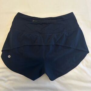 Lululemon high rise speed up shorts 2.5”
